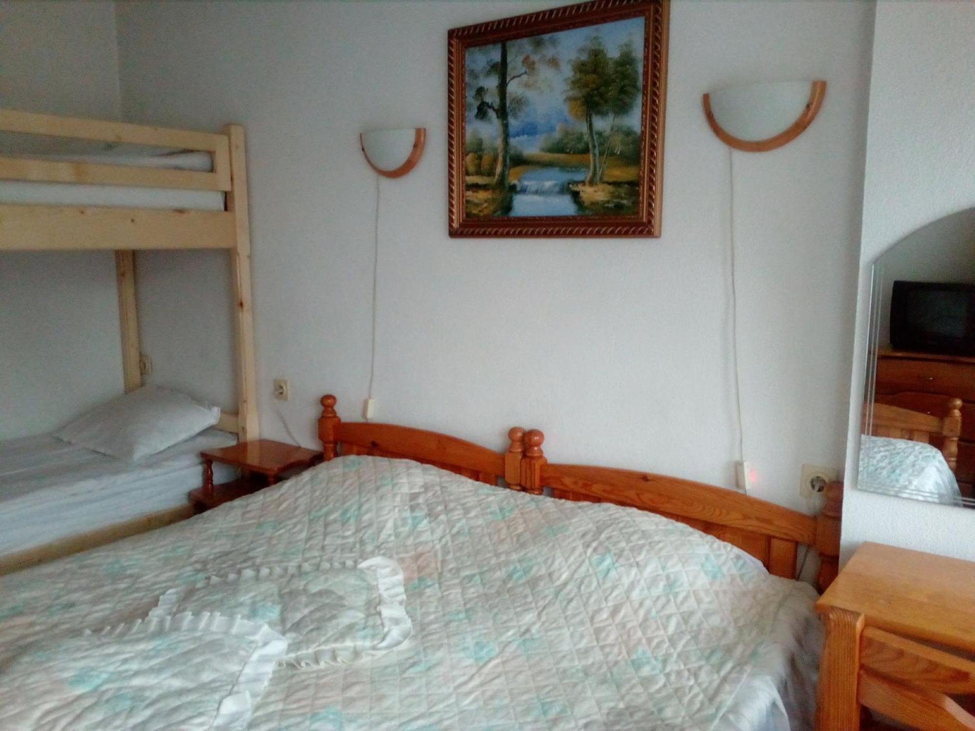 Zodiac House Hotel Samokov Room photo