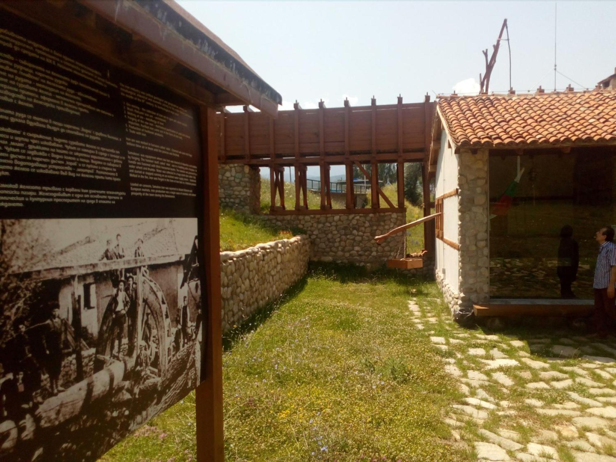 Zodiac House Hotel Samokov Exterior photo