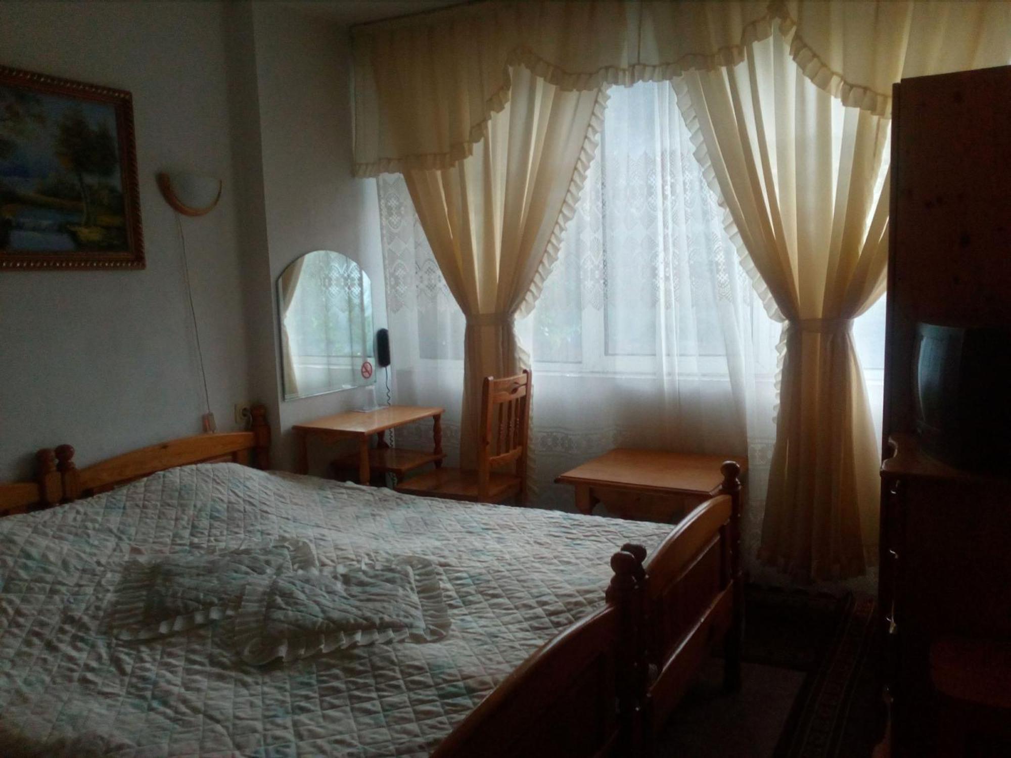 Zodiac House Hotel Samokov Room photo