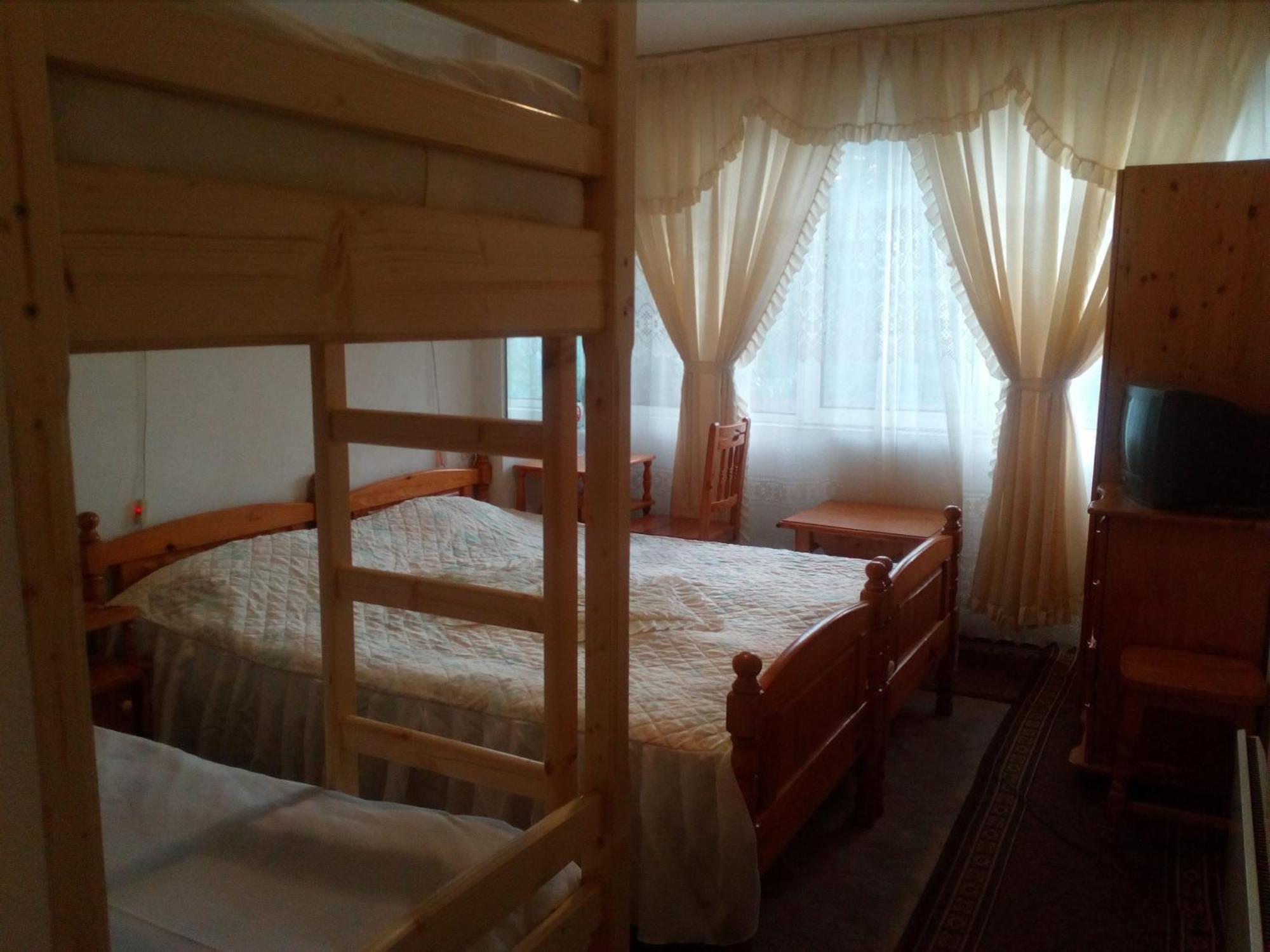 Zodiac House Hotel Samokov Room photo